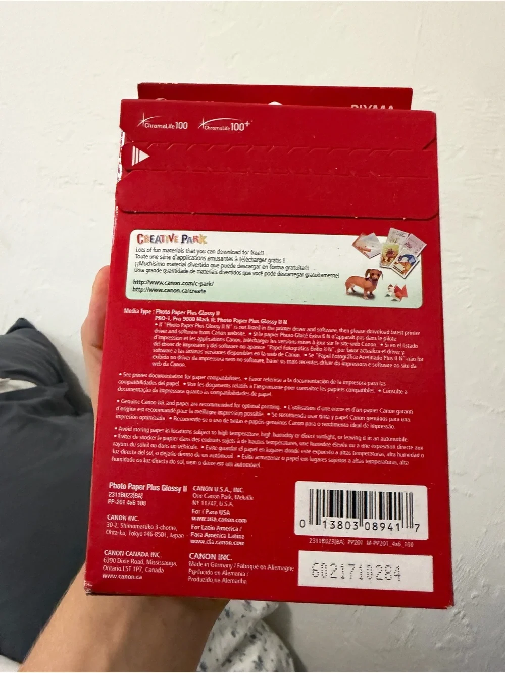 Canon Photo Paper Plus Glossy II - Red and White Packaging